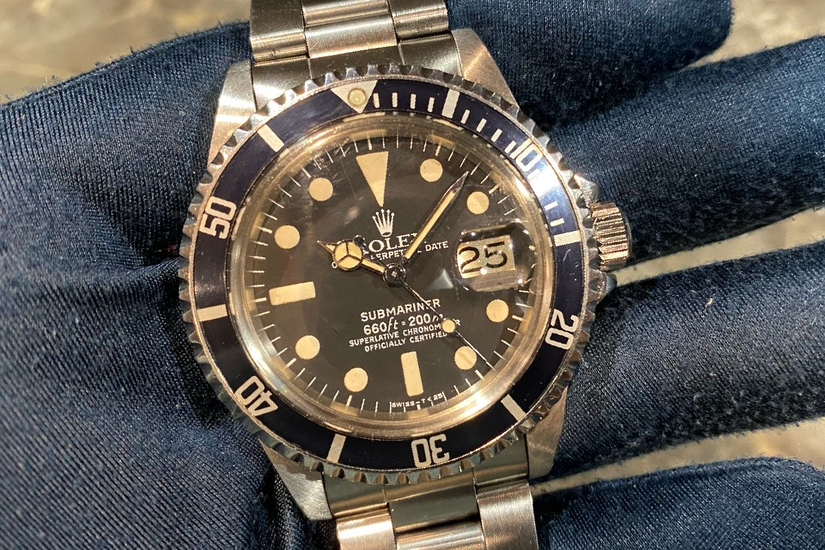 No. 1570 A handsome and attractive face! Comes with a warranty