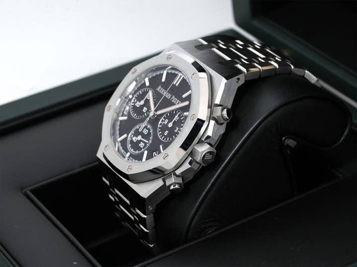 Audemars Piguet Royal Oak Chronograph Ref. 26240ST.OO.1320ST.06 Stainless Steel Black Dial Pre-owned yfc8kuwp