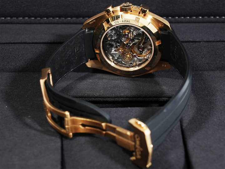 オメガ スピードマスター ムーンウォッチ プロフェッショナル コーアクシャル マスター クロノメーター クロノグラフ 42MM Ref.310.62.42.50.99.001 ムーンシャインゴールド イエロー文字盤 中古 ovob9bry