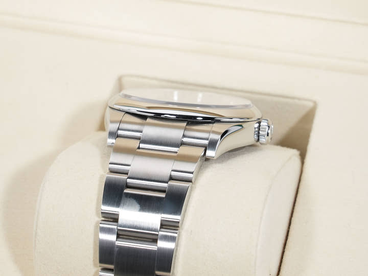 Rolex Oyster Perpetual 36 Ref.126000 Stainless Steel Bright Blue Dial Pre-owned k9hjrec6