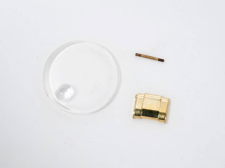ロレックス オイスターパーペチュアル デイト Ref.1503/8 イエローゴールド シルバー文字盤 中古 vfh5rmkn