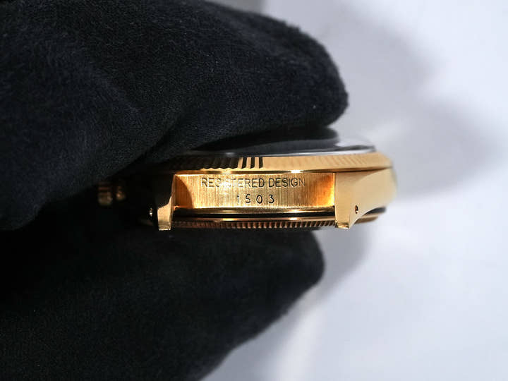 ロレックス オイスターパーペチュアル デイト Ref.1503/8 イエローゴールド シルバー文字盤 中古 vfh5rmkn