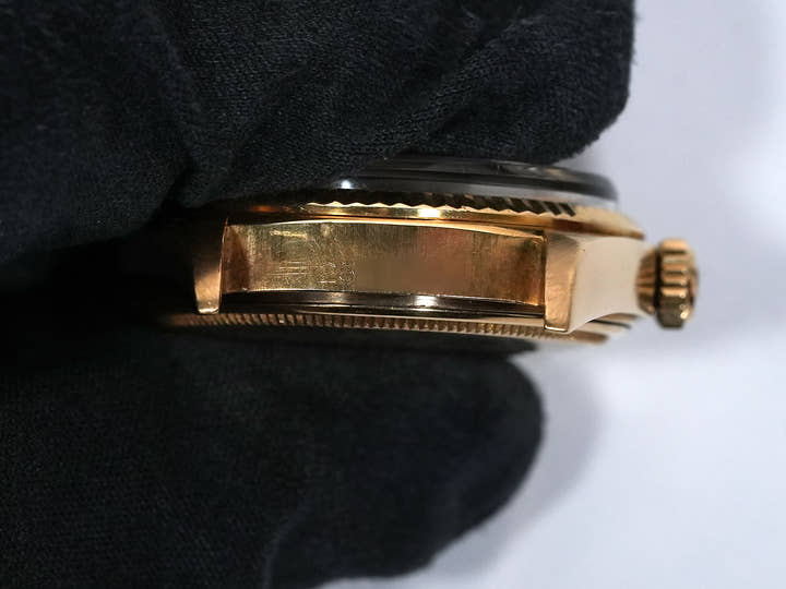 ロレックス デイデイト Ref.1803/8 イエローゴールド シャンパン文字盤 中古 wx9vu9uu