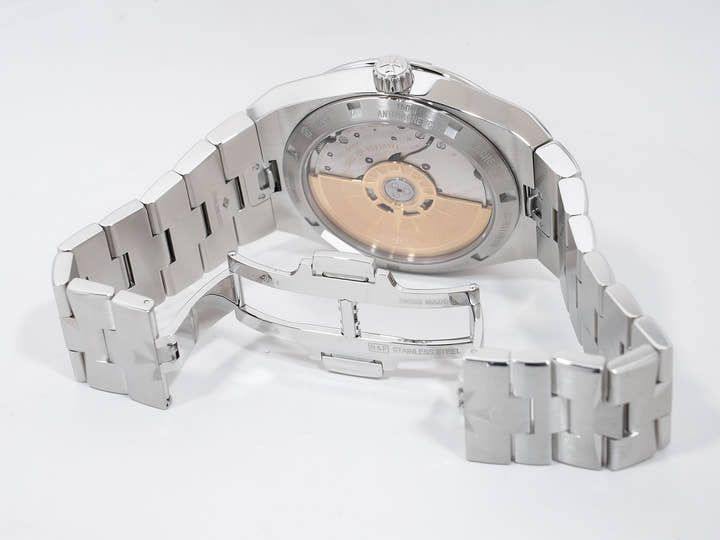 ヴァシュロンコンスタンタン オーヴァーシーズ Ref.4500V/110A-B128 ステンレススチール ブルー文字盤 中古 fhdvqnky