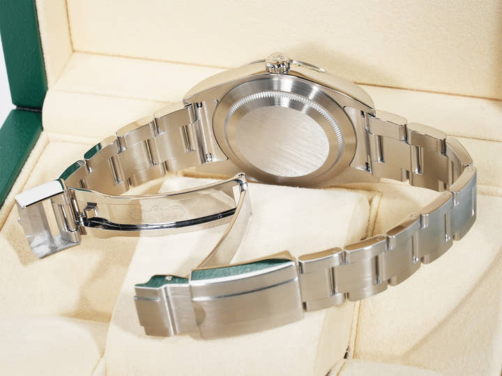 ロレックス エクスプローラーI Ref.214270 ステンレススチール ブラック文字盤 オイスターブレスレット 美品 w4kd6re4