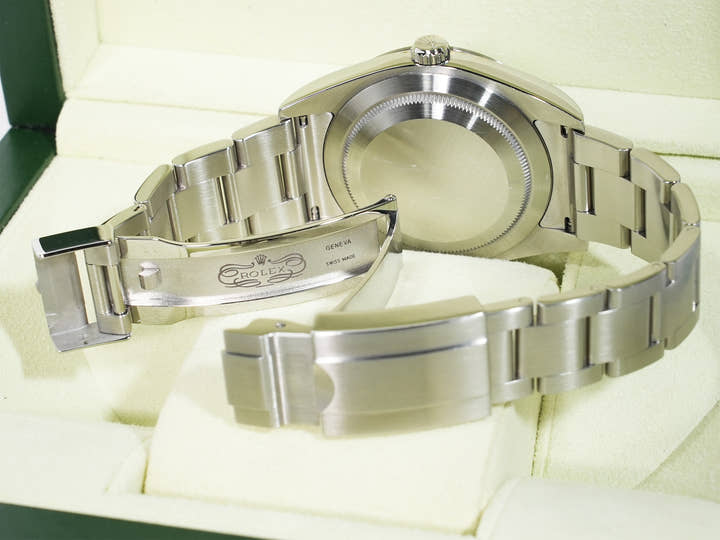 ロレックス エクスプローラーI Ref.214270 ステンレススチール ブラック文字盤 オイスターブレスレット 中古 e5r8ncb8