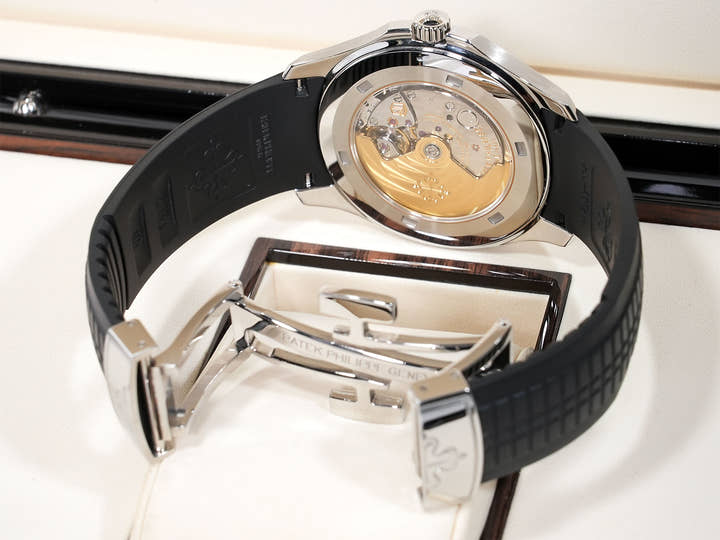 パテックフィリップ アクアノート Ref.5167A-001 ステンレススチール ブラック文字盤 中古 oimg5xno