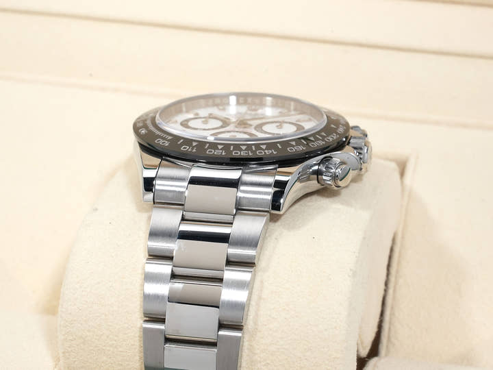 Rolex Daytona Ref. 116500LN Stainless Steel White Dial, Pre-owned in Excellent Condition r8aryp6i