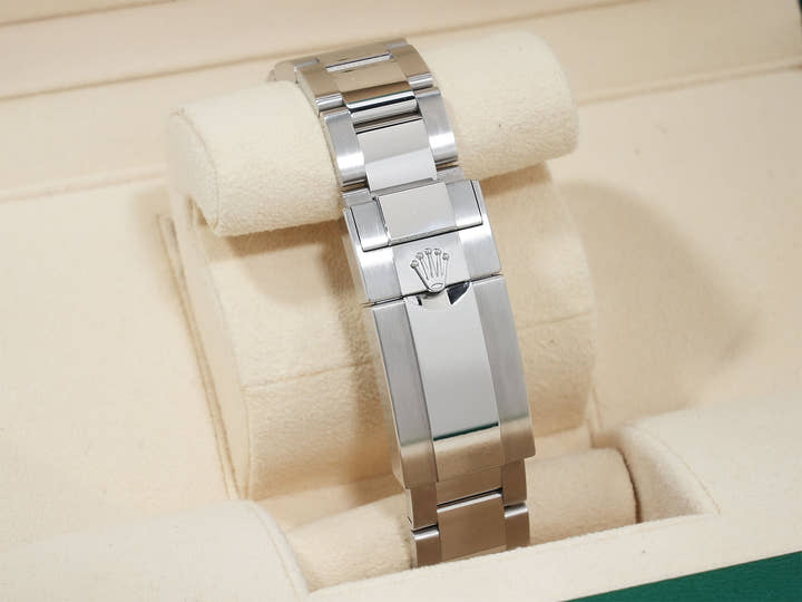 Rolex Daytona Ref. 116500LN Stainless Steel White Dial, Pre-owned in Excellent Condition r8aryp6i
