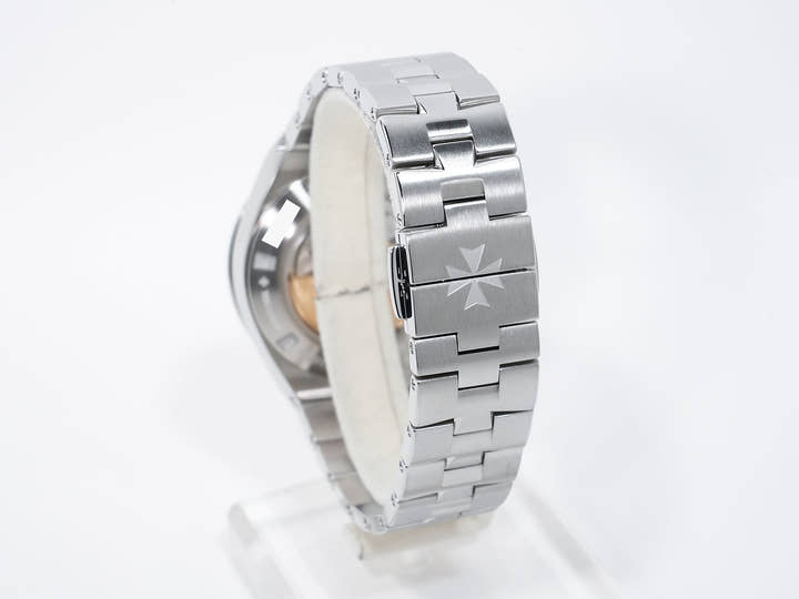 Vacheron Constantin Overseas Automatic Ref. 2305V/100A-B170 Stainless Steel Blue Dial, in excellent condition vdvpvsvs