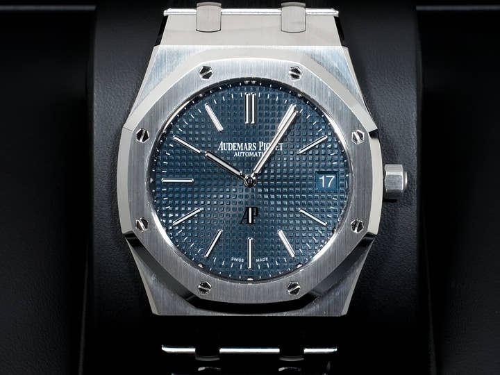 Audemars Piguet Royal Oak Jumbo Extra-Thin Ref.16202ST.OO.1240ST.02 Stainless Steel Night Blue Dial Excellent Condition ovp95avq