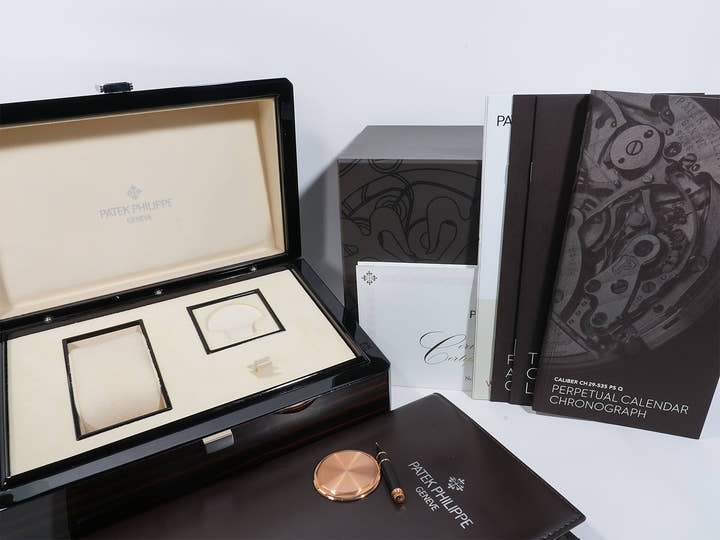Patek Philippe Perpetual Calendar Chronograph Ref. 5270/1R-001, rose gold, ebony black soleil dial, excellent condition oug98we5