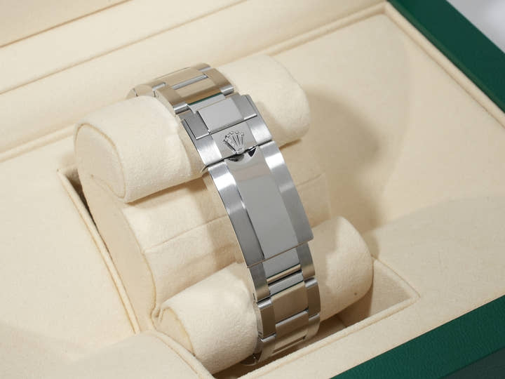 ロレックス デイトナ Ref.126500LN ステンレススチール ホワイト文字盤 美品 zbv9i9zd