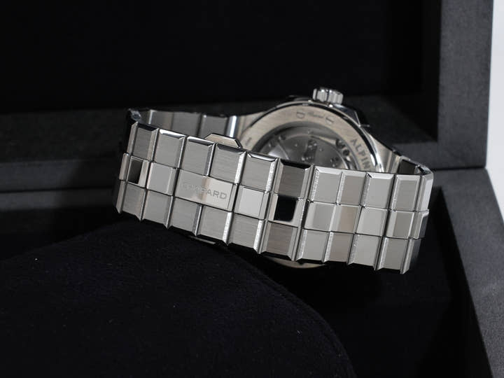 ショパール アルパインイーグル Ref.298600-3016 ステンレススチール マリタイムブルー文字盤 美品 osj38utu