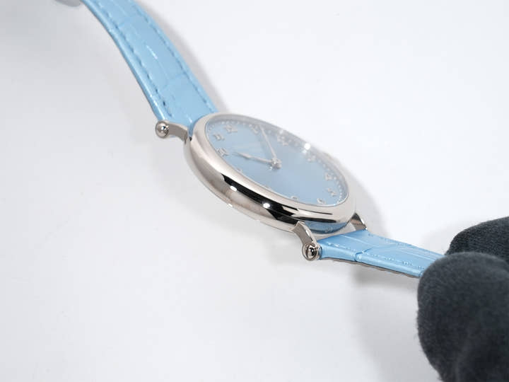 Patek Philippe Calatrava Ref.7200/50G-012 White Gold Ice Blue Soleil Dial Unused tvdee45d