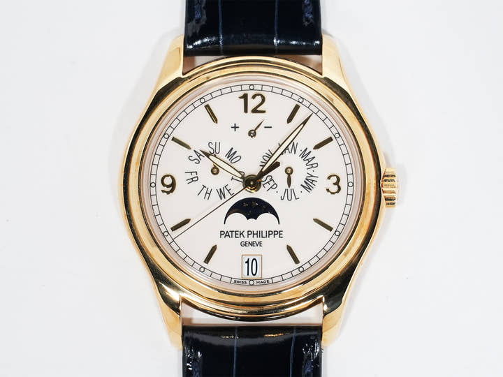 Patek Philippe Annual Calendar Ref.5146J-001 Yellow Gold Ivory Dial Excellent Pre-Owned 248qukyq