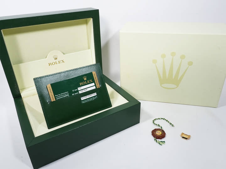 Rolex Submariner Date Ref.116618LN Yellow Gold Black Dial Pre-owned qgabphv5