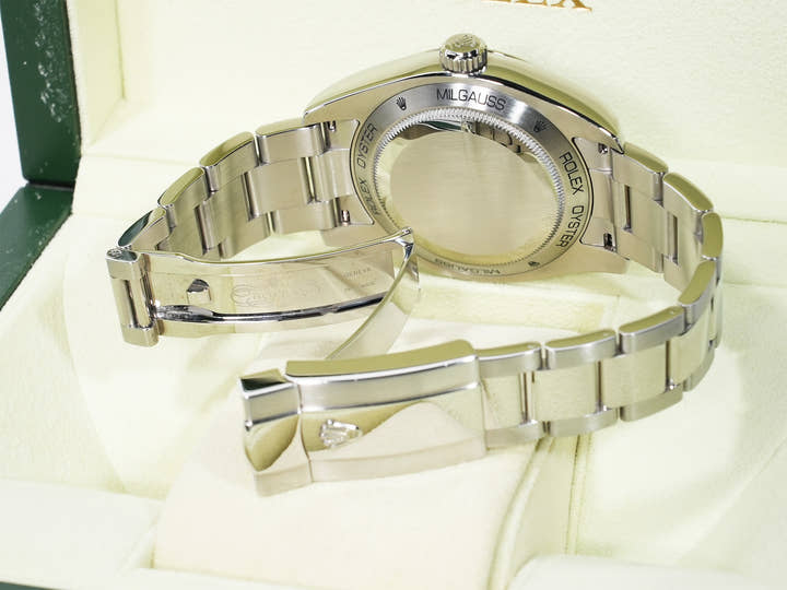 ロレックス ミルガウス Ref.116400GV ステンレススチール ブラック文字盤 中古 784n3yrm