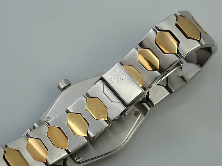 ヴァシュロンコンスタンタン 222 レディ Ref.60001/411 シャンパン文字盤 中古 K16SC493
