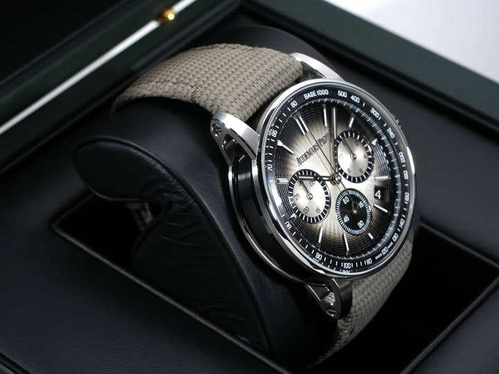 オーデマピゲ CODE 11.59 バイ オーデマ ピゲ クロノグラフ Ref.26393QT.OO.A064KB.01 ステンレススチール/ブラックセラミック スモークベージュ文字盤