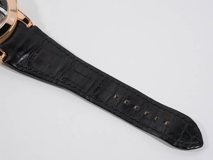 ハリーウィンストン オーシャン トゥールビヨン ジャンピングアワー Ref.OCEMTJ45RR001 オープンワーク仕上げ ブラック サファイアクリスタル文字盤 中古 2dbfnhiu