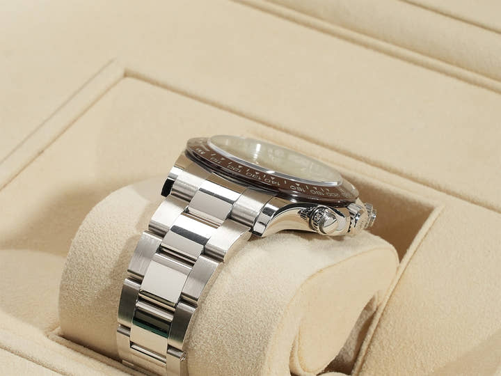 ロレックス デイトナ Ref.116506 プラチナ アイスブルー文字盤