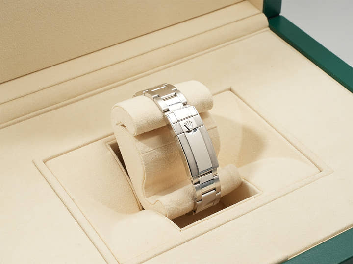 ロレックス デイトナ Ref.116506 プラチナ アイスブルー文字盤