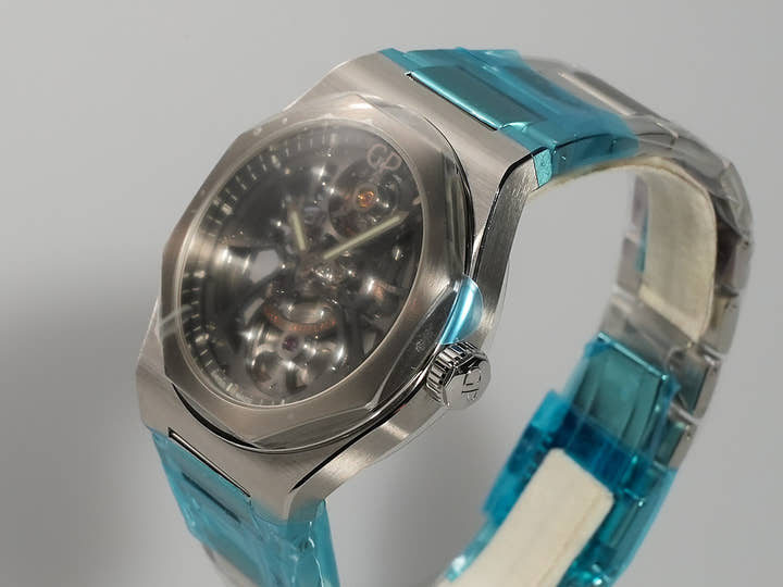 ジラールペルゴ ロレアート スケルトン Ref.81015-11-001-11A スケルトン文字盤 新品 MM8Y1820