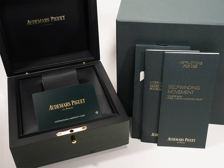 オーデマピゲ CODE 11.59 バイ オーデマ ピゲ Ref.15210CR.OO.A002CR.01 ホワイトゴールド/ピンクゴールド グレーラッカー文字盤