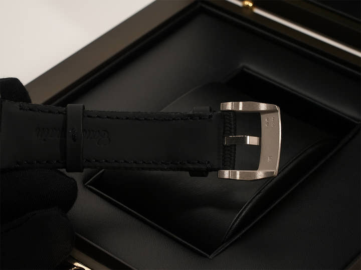 オーデマピゲ CODE 11.59 バイ オーデマ ピゲ スター ホイール Ref.15212NB.OO.A002KB.01 ホワイトゴールド/ブラックセラミック ブルーアヴェンチュリン文字盤