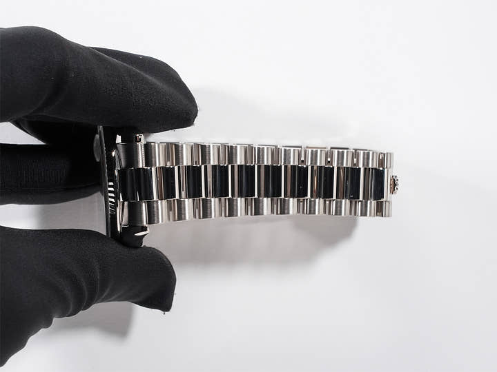 ロレックス デイデイト36 Ref.118239A ホワイトゴールド シルバー文字盤