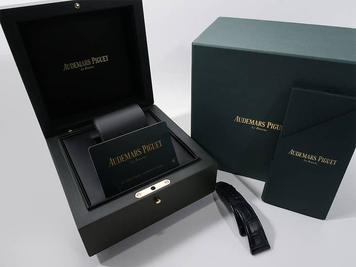 オーデマピゲ CODE 11.59 バイ オーデマ ピゲ Ref.15210OR.OO.A028CR.01 ピンクゴールド スモークブルーラッカー文字盤