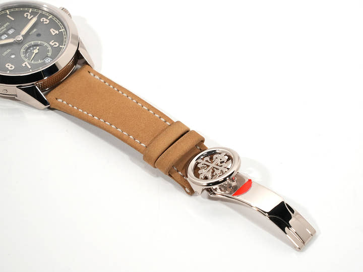 パテックフィリップ アニュアルカレンダー トラベルタイム Ref.5326G-001 ホワイトゴールド テクスチャードラック アントラサイト文字盤