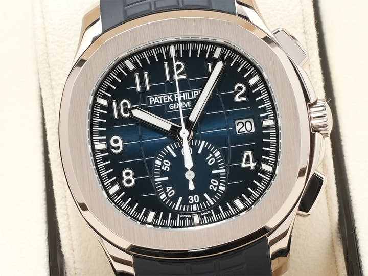 パテックフィリップ アクアノート クロノグラフ Ref.5968G-001 ホワイトゴールド ミッドナイトブルー文字盤