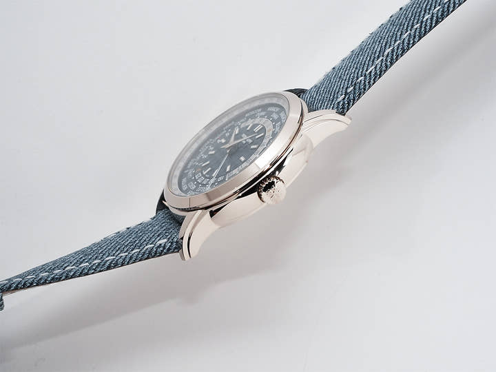 パテックフィリップ コンプリケーション ワールドタイム デイト Ref.5330G-001 ホワイトゴールド ブルーグレー オパーリン文字盤