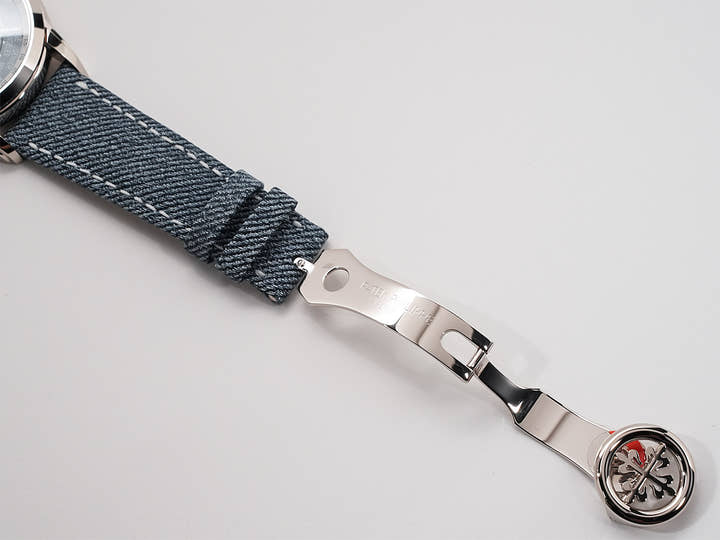 パテックフィリップ コンプリケーション ワールドタイム デイト Ref.5330G-001 ホワイトゴールド ブルーグレー オパーリン文字盤