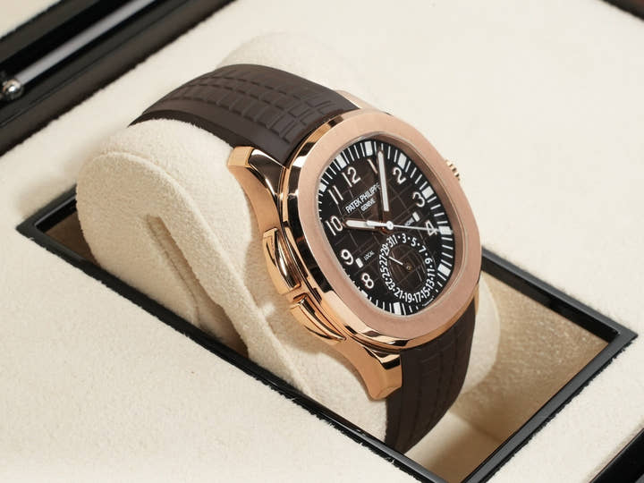 パテックフィリップ アクアノート Ref.5164R-001 ローズゴールド ブラウン エンボス文字盤