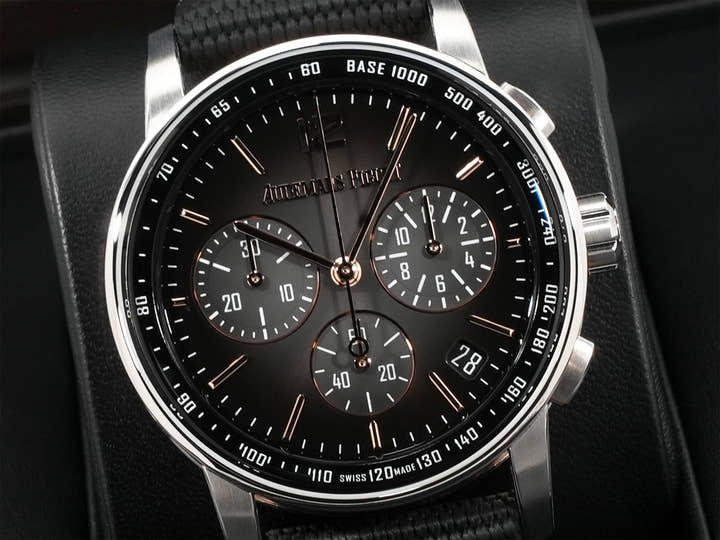 オーデマピゲ CODE 11.59 バイ オーデマ ピゲ クロノグラフ Ref.26393CR.OO.A002KB.01 ピンクゴールド/ホワイトゴールド スモークグレーラッカー文字盤