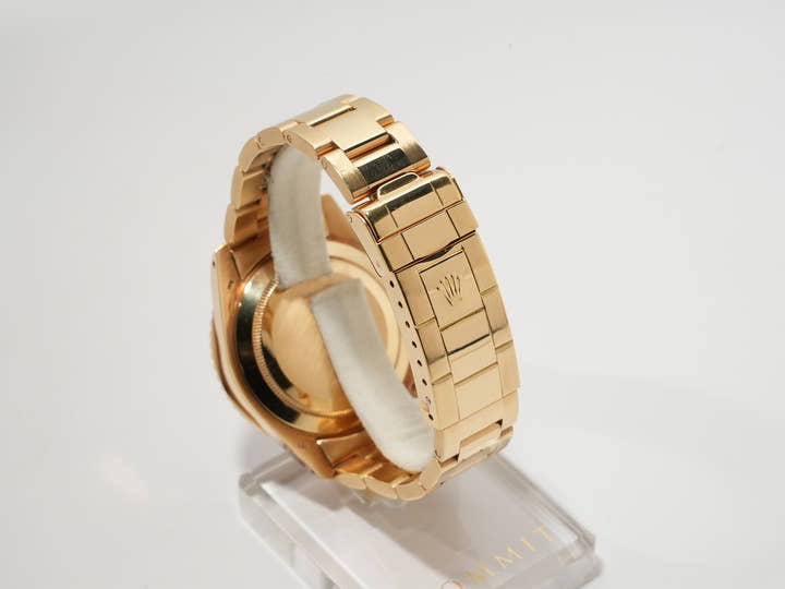 Rolex Submariner Date Ref. 16808 Yellow Gold Blue Dial