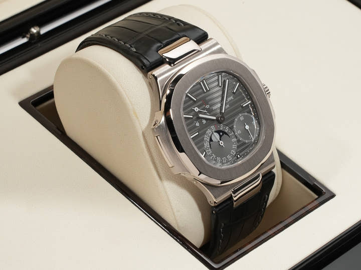 パテックフィリップ ノーチラス プチコンプリケーション Ref.5712G-001 ホワイトゴールド スレート文字盤