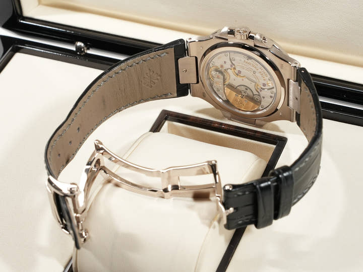 パテックフィリップ ノーチラス プチコンプリケーション Ref.5712G-001 ホワイトゴールド スレート文字盤