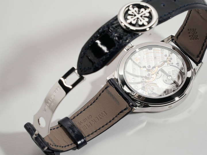 パテックフィリップ グランドコンプリケーション Ref.5236P-001 プラチナ ブラック・グラデーションのブルー文字盤