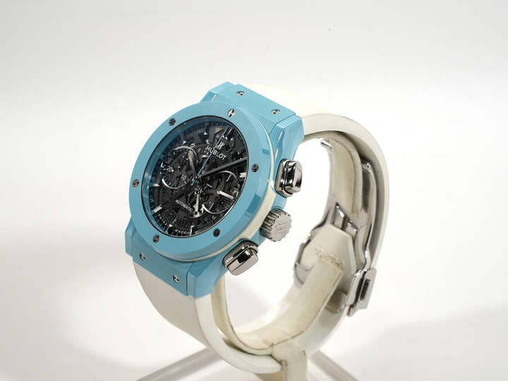 ウブロ クラシックフュージョン アエロフュージョン クロノグラフ カプリ Ref.525.EX.0179.RW.CAP18 CE スケルトン文字盤 中古 qtumo72j