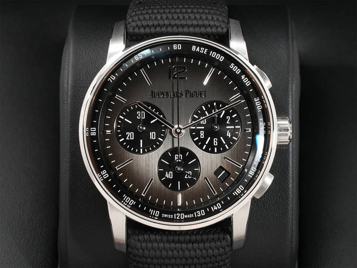 オーデマピゲ CODE 11.59 バイ オーデマ ピゲ クロノグラフ Ref.26393NB.OO.A002KB.01 ホワイトゴールド/セラミック スモークグレー文字盤