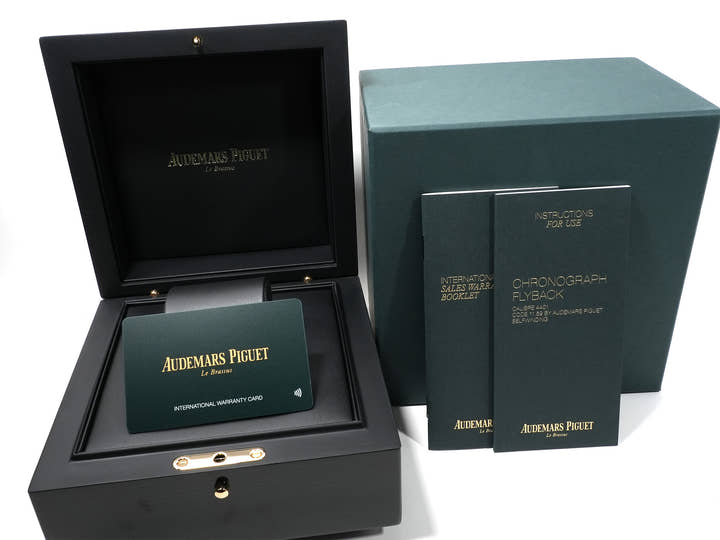 オーデマピゲ CODE 11.59 バイ オーデマ ピゲ クロノグラフ Ref.26393NB.OO.A002KB.01 ホワイトゴールド/セラミック スモークグレー文字盤