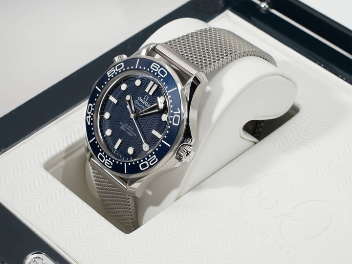 オメガ シーマスター ダイバー 300M コーアクシャル マスター クロノメーター 42MM Ref.210.30.42.20.03.002 ブルー文字盤 美品 j9t6j9th