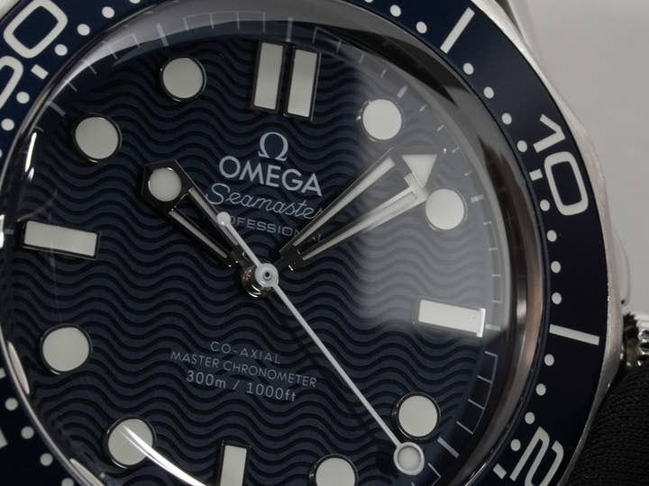 オメガ シーマスター ダイバー 300M コーアクシャル マスター クロノメーター 42MM Ref.210.30.42.20.03.002 ブルー文字盤 美品 j9t6j9th