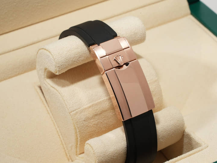 ロレックス ヨットマスター40 Ref.116655 エバーローズゴールド ブラック文字盤