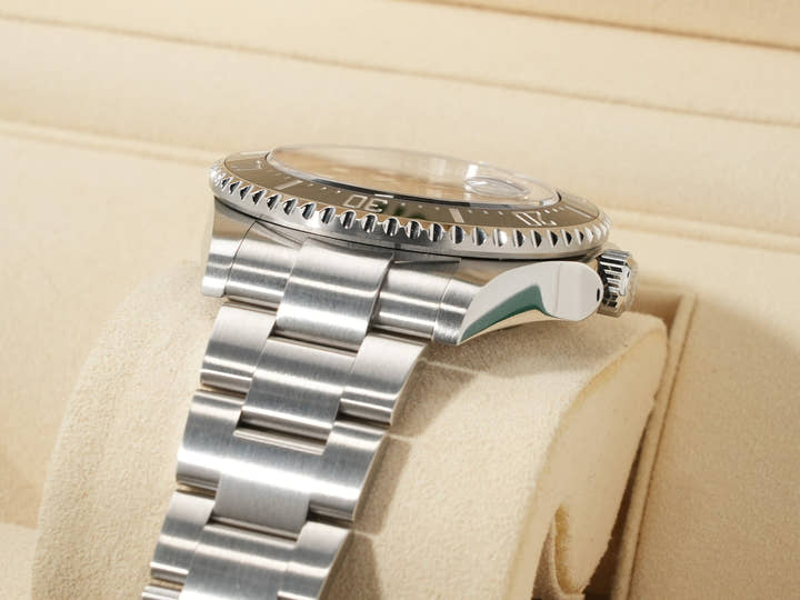 ロレックス シードゥエラー Ref.126600 ステンレススチール ブラック文字盤