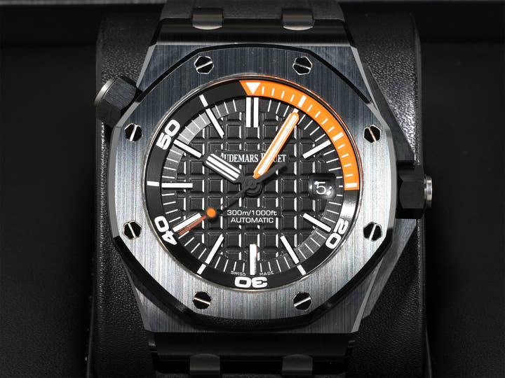 オーデマピゲ ロイヤルオーク オフショア ダイバー Ref.15707CE.OO.A002CA.01 セラミック ブラック文字盤